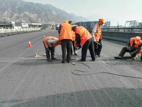 彭阳道路桥梁病害治理